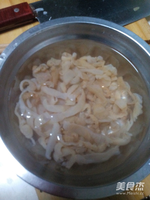 Jellyfish Mixed with Cabbage recipe
