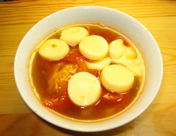 Tomato Japanese Tofu Soup recipe