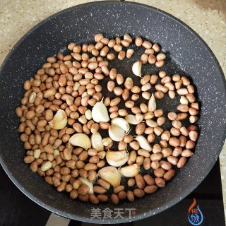 Spiced Fried Peanuts recipe