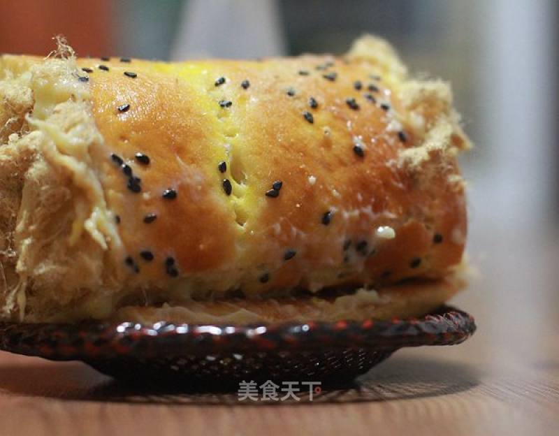 Use Refrigerated Medium and Liquid Seeds to Make A Pork Floss Roll to Eat recipe