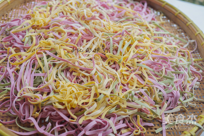 Homemade Colorful Noodles recipe