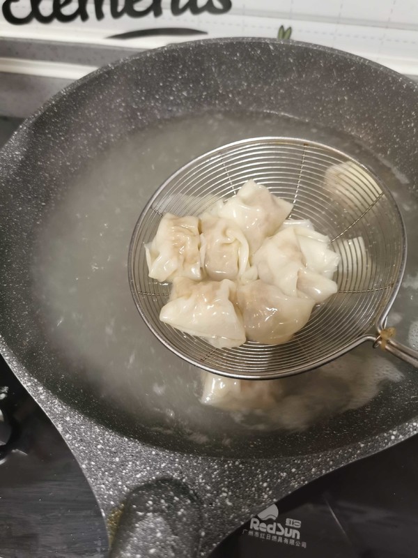 Wontons in Clear Soup recipe