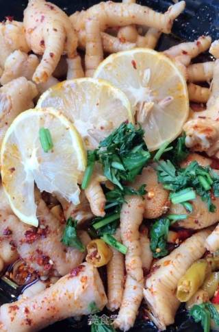 Pickled Pepper Chicken Feet recipe