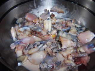 Spicy Dry Pot Frog recipe