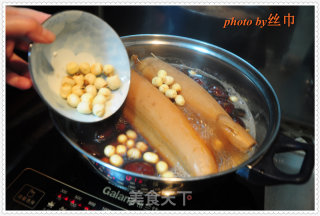 Red Dates, Lotus Seeds, Glutinous Rice and Lotus Root recipe