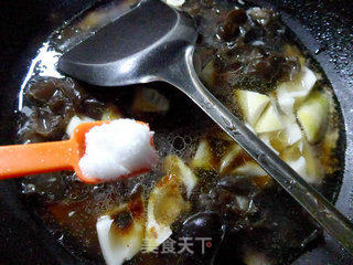 Black Fungus Roasted Bamboo Shoots recipe