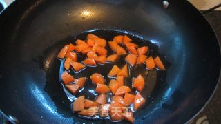 Stir-fried Potatoes with Carrots-----home Cooking recipe