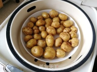 Salt-roasted Baby Potatoes recipe