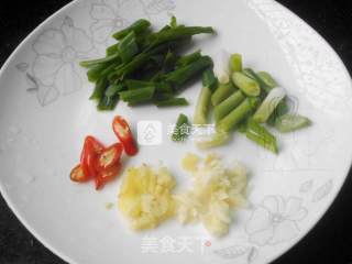 Stir-fried Cabbage with Fungus recipe