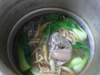 Daylily and Green Vegetable Soup recipe