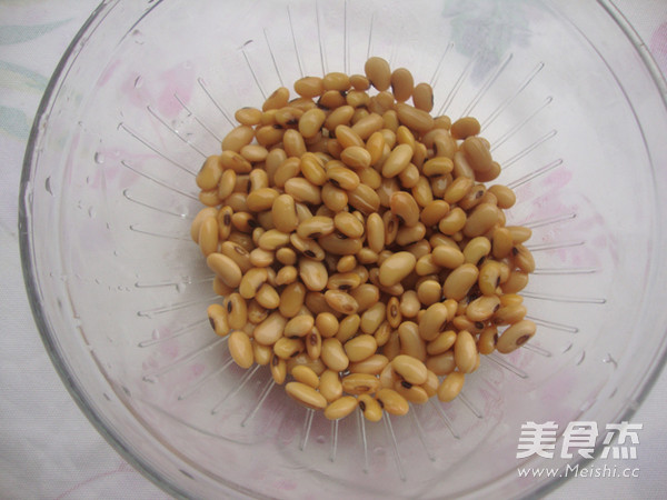 Seaweed Mixed with Soybeans recipe