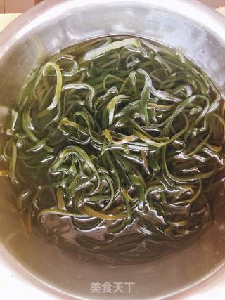 Minced Garlic Kelp Shreds recipe