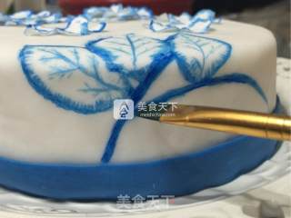 Blue and White Fondant Cake recipe