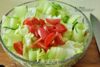 Refreshing Salad in Early Summer-cabbage Lemon Mayonnaise Salad recipe