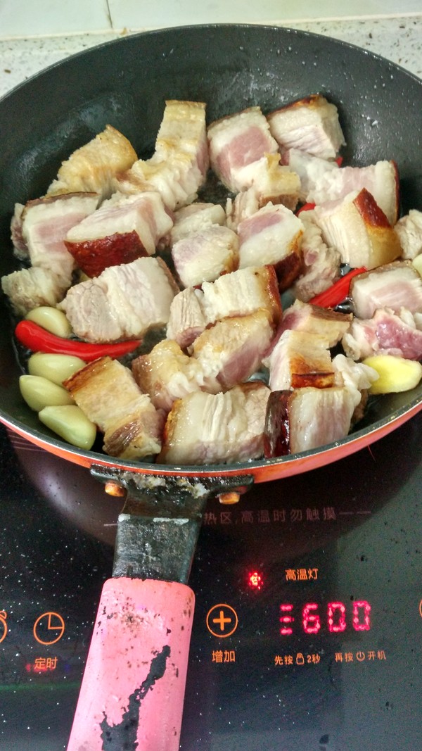 Braised Pork with Sweet Vinaigrette recipe