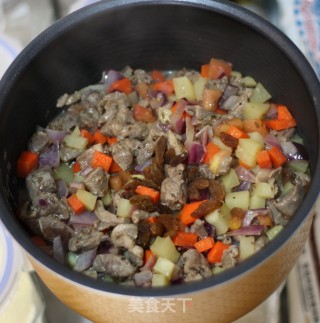 #trust之美#exotic Delicacy Simmered in A Rice Cooker--hand Grabbing Mutton Rice recipe