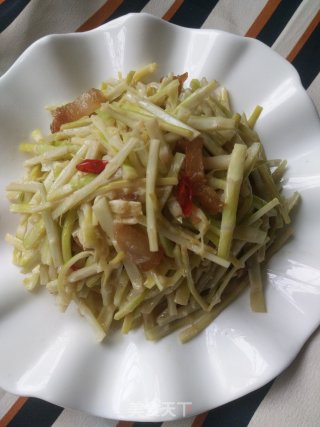 Stir-fried Spring Bamboo Shoots with Bacon recipe