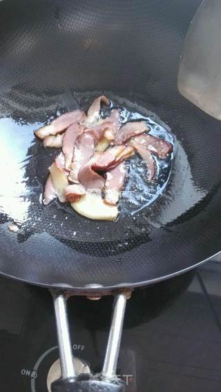 Flavored Bacon Stir-fry recipe
