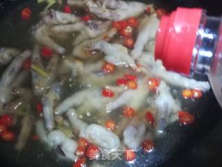 Braised Chicken Feet recipe