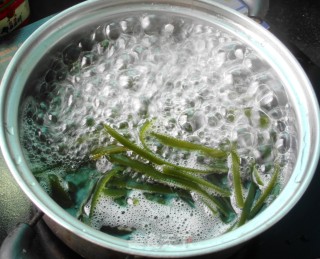 Seaweed and Potato Shreds recipe