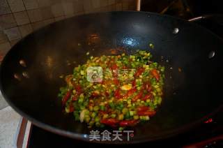 Stir-fried Chicken Gizzards with Garlic Stalks recipe