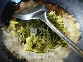 Stir-fried Plum Beans with Pickled Vegetables recipe