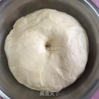 #aca烤明星大赛# Bean Paste Flower Bread recipe