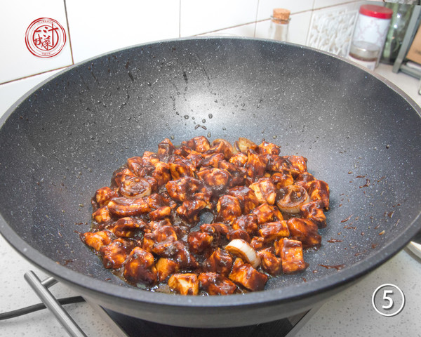 Stir-fried Chicken with Sauce recipe