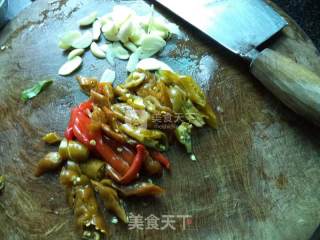 Spicy and Sour Fish with Garlic Slices recipe