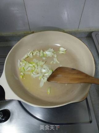 Stir-fried Ham Sausage with Zucchini recipe