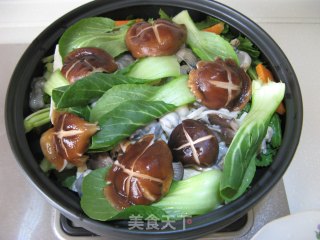 Taji Pot of Vegetables and Seafood Pot recipe