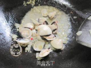 Liquor Clams Pasta recipe