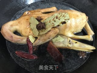 Local Sauce Duck recipe