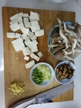 Stewed Tofu with Mushrooms recipe