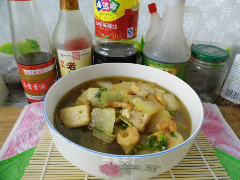 Sea Rice Tofu and Winter Melon Soup