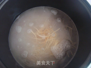 Winter Breakfast: Shrimp Noodles with Bamboo Shoots recipe