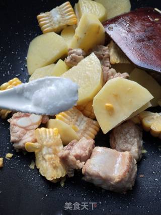 Roasted Pork Ribs with Corn and Potatoes recipe