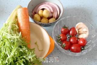 [fried Salmon with Sauce and Vegetables] recipe