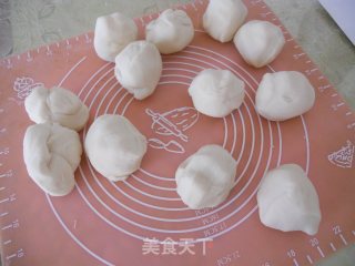 Cabbage Stem Fresh Pork Bun recipe