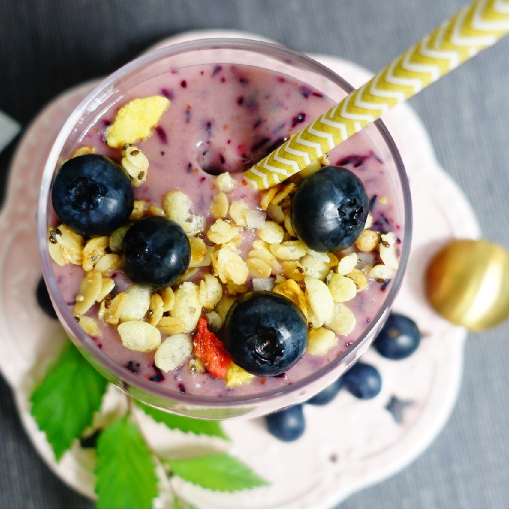 Summer Light Fat Drink ~ Blueberry Smoothie recipe