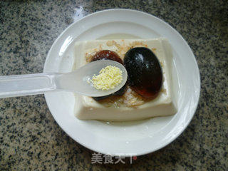 Shrimp and Preserved Egg with Tofu recipe