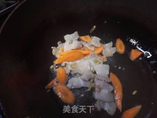 Stir-fried Mushroom with Celery Pork recipe