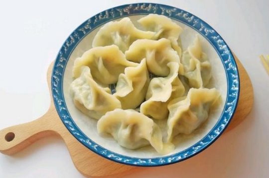 Leek and Egg Dumplings recipe