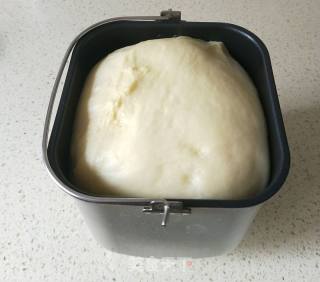 Creative Waterless Patterned Bread recipe