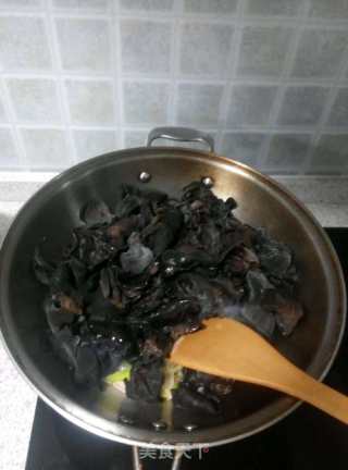 Grilled Fungus with Green Onions recipe