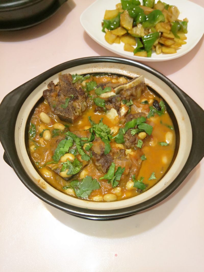 Beef Bone Tomato Soy Pot recipe