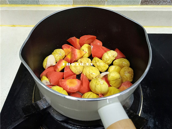 Chestnut and Radish Meatball Soup recipe