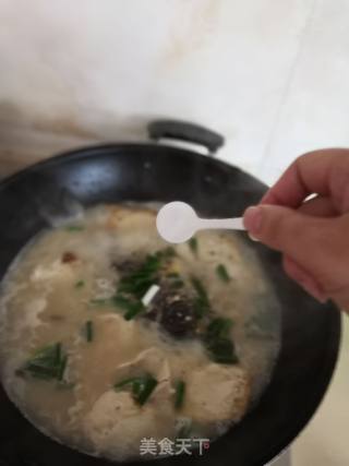 Crucian Tofu Soup recipe