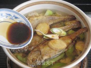 Oil Tofu Small Yellow Croaker in Casserole recipe