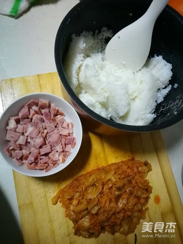 Spicy Cabbage and Bacon Fried Rice recipe